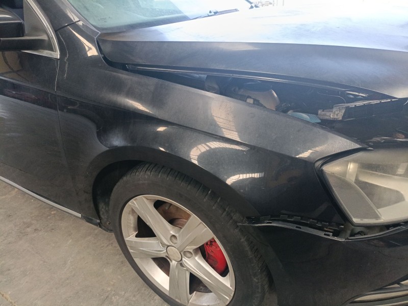 Recambio de aleta delantera derecha para volkswagen passat b7 (362) 2.0 tdi referencia OEM IAM   