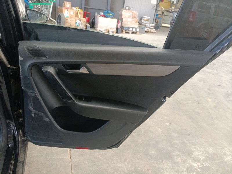 Recambio de guarnecido puerta trasera derecha para volkswagen passat b7 (362) 2.0 tdi referencia OEM IAM   