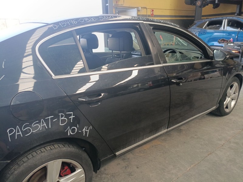 Recambio de puerta trasera derecha para volkswagen passat b7 (362) 2.0 tdi referencia OEM IAM   