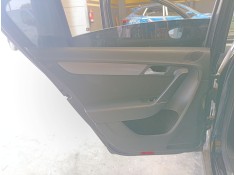 Recambio de guarnecido puerta trasera izquierda para volkswagen passat b7 (362) 2.0 tdi referencia OEM IAM   