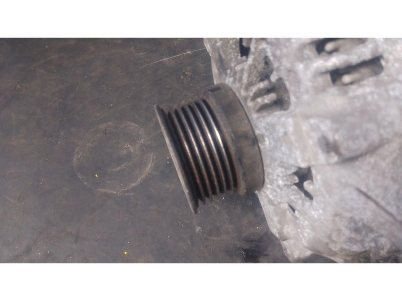 Recambio de alternador para dodge nitro 2.8 crd 4wd referencia OEM IAM 1042106080 04801338AB 