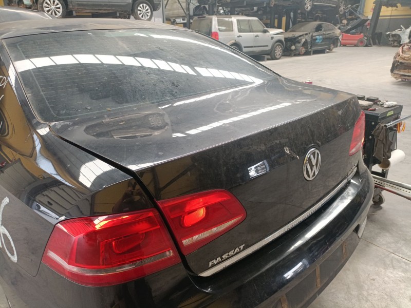 Recambio de porton trasero para volkswagen passat b7 (362) 2.0 tdi referencia OEM IAM   