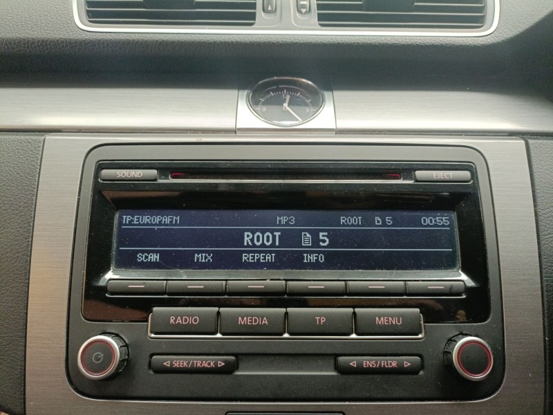 Recambio de sistema audio / radio cd para volkswagen passat b7 (362) 2.0 tdi referencia OEM IAM   