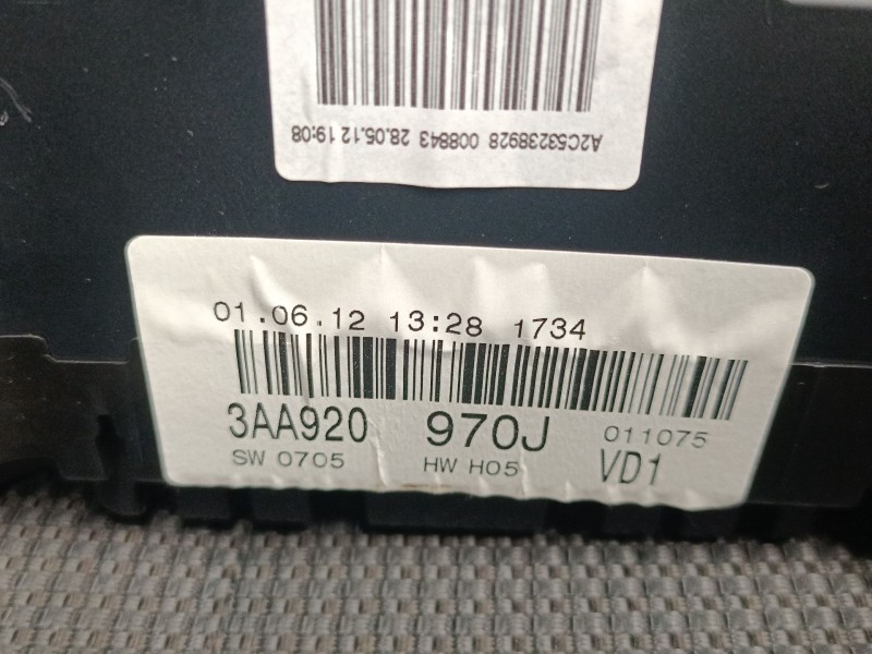 Recambio de cuadro instrumentos para volkswagen passat b7 (362) 2.0 tdi referencia OEM IAM   