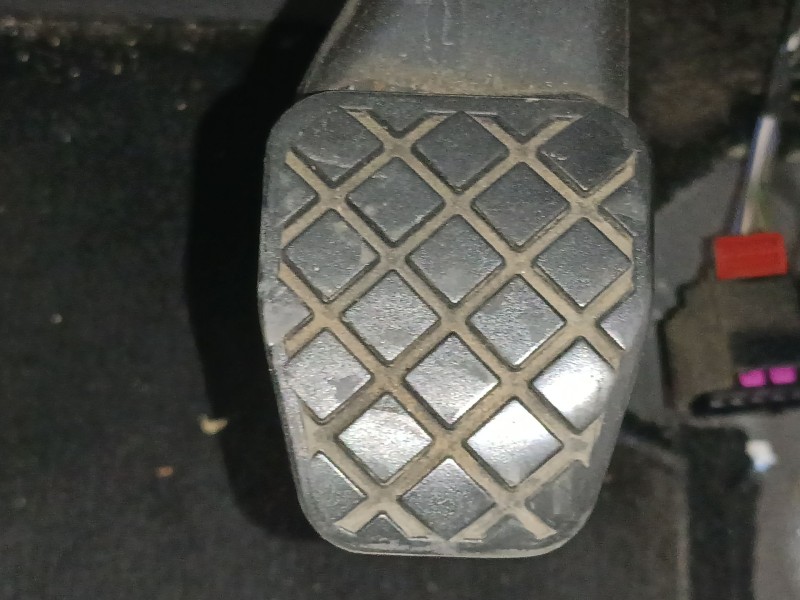 Recambio de pedal freno para volkswagen passat b7 (362) 2.0 tdi referencia OEM IAM   