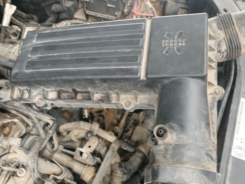 Recambio de filtro aire para volkswagen passat b7 (362) 2.0 tdi referencia OEM IAM   