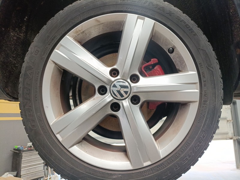 Recambio de llanta sin neumatico para volkswagen passat b7 (362) 2.0 tdi referencia OEM IAM 17 PULGADAS  