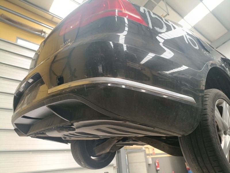 Recambio de paragolpes trasero para volkswagen passat b7 (362) 2.0 tdi referencia OEM IAM   