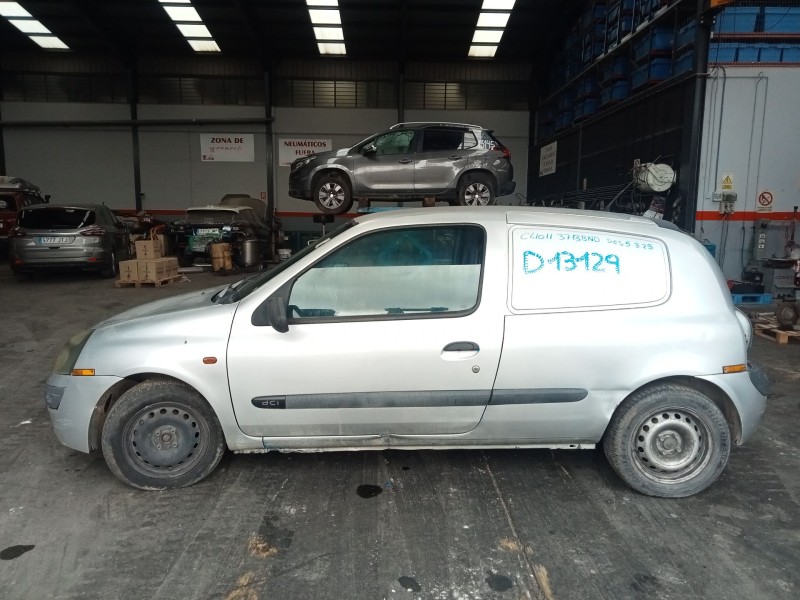 renault clio ii fase ii (b/cb0) del año 2001