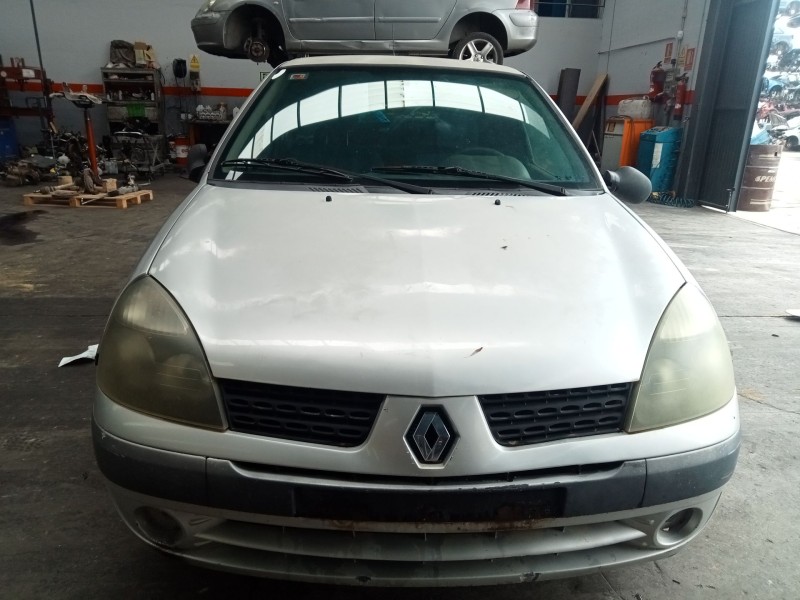 renault clio ii fase ii (b/cb0) del año 2001