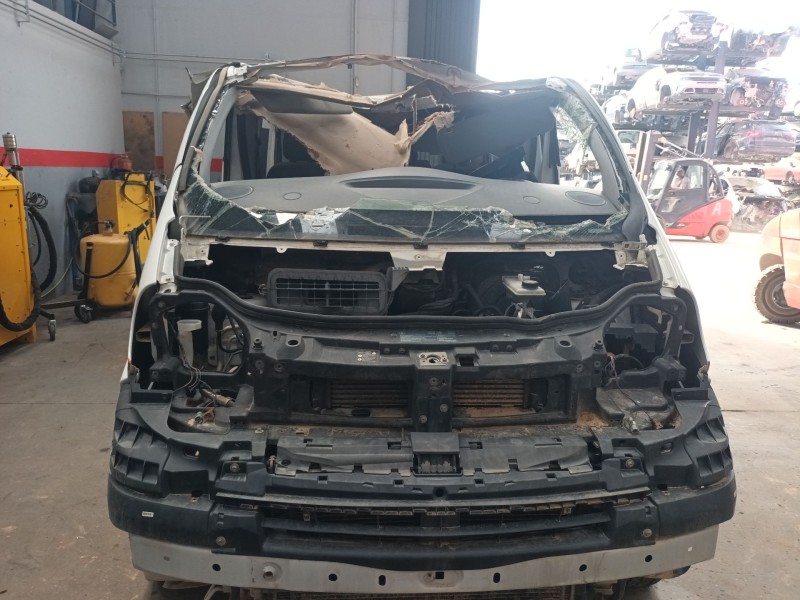 opel vivaro a autobús (x83) del año 2012