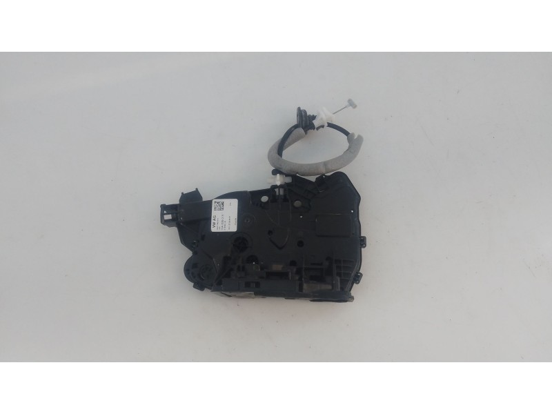 Recambio de cerradura puerta trasera izquierda para skoda fabia iv (pj3) 1.0 tsi referencia OEM IAM   