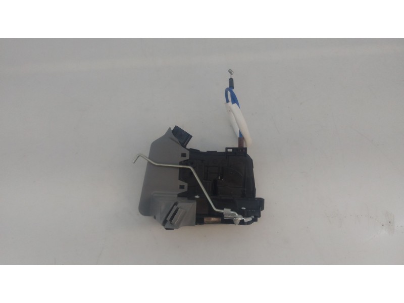 Recambio de cerradura puerta trasera derecha para kia sportage v (nq5) 1.6 t-gdi referencia OEM IAM   