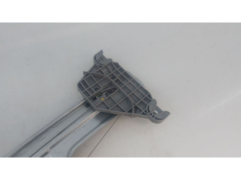 Recambio de elevalunas trasero derecho para kia sportage v (nq5) 1.6 t-gdi referencia OEM IAM   