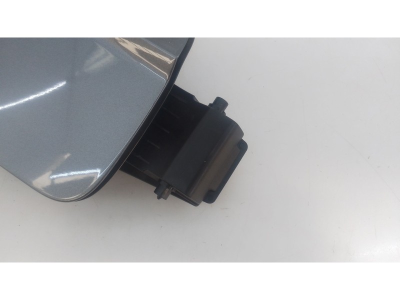 Recambio de tapa exterior combustible para skoda karoq (nu7, nd7) 1.5 tsi referencia OEM IAM   