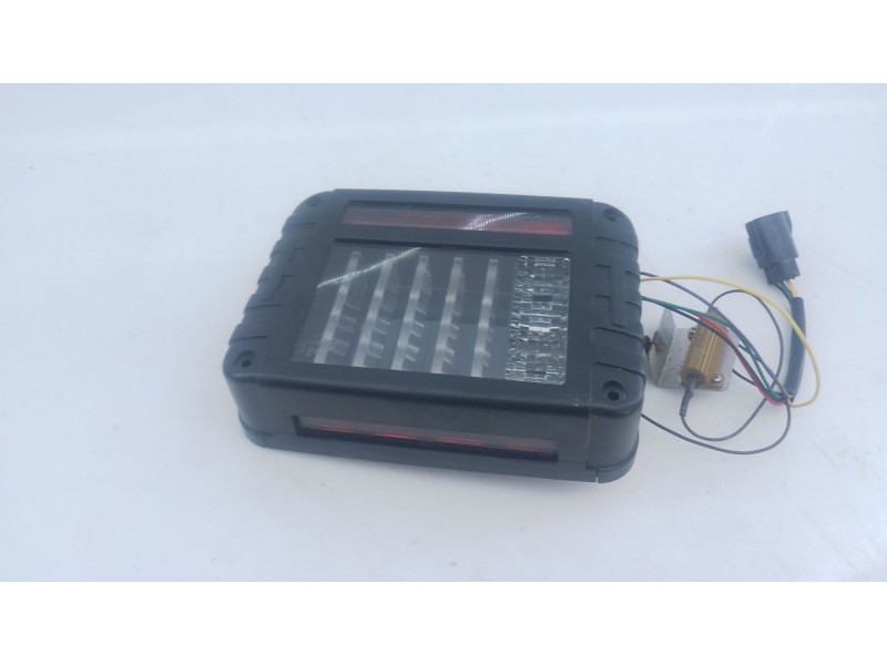 Recambio de piloto trasero izquierdo para jeep wrangler iii (jk) 2.8 crd referencia OEM IAM   