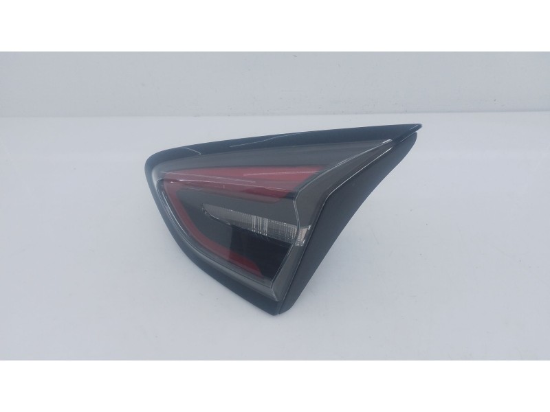 Recambio de piloto trasero derecho porton para ford puma (j2k, cf7) 1.0 ecoboost mhev referencia OEM IAM   