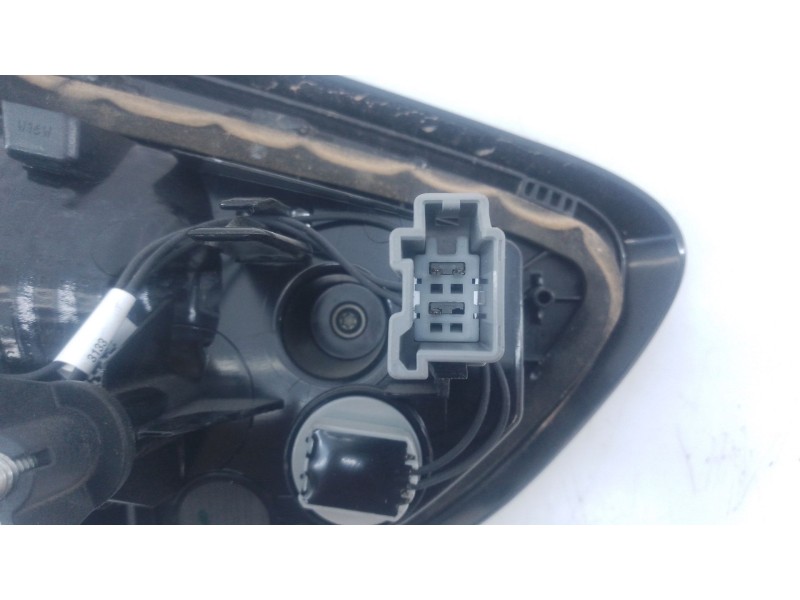Recambio de piloto trasero derecho porton para ford puma (j2k, cf7) 1.0 ecoboost mhev referencia OEM IAM   