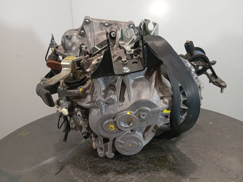 Recambio de caja cambios para toyota avensis sedán (_t27_) 2.2 d-4d (adt271_) referencia OEM IAM   