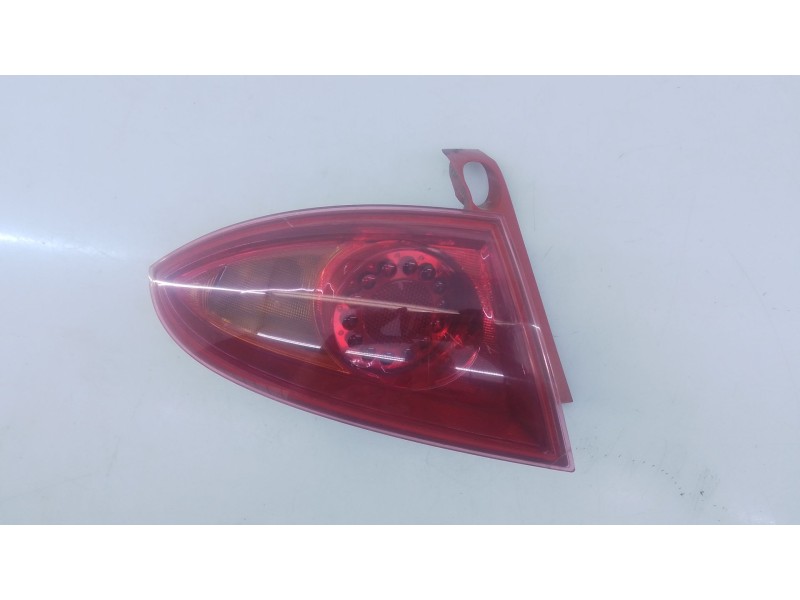 Recambio de piloto trasero izquierdo para seat leon (1p1) 1.9 tdi referencia OEM IAM   
