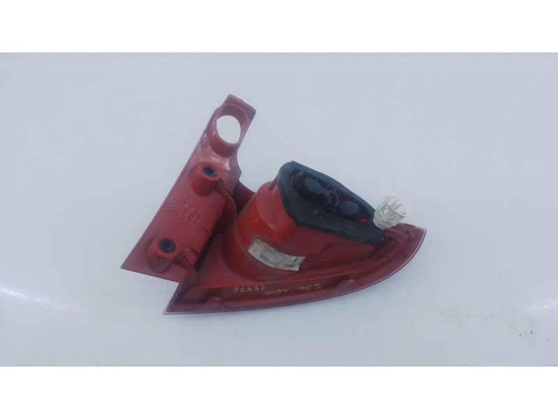 Recambio de piloto trasero izquierdo para seat leon (1p1) 1.9 tdi referencia OEM IAM   