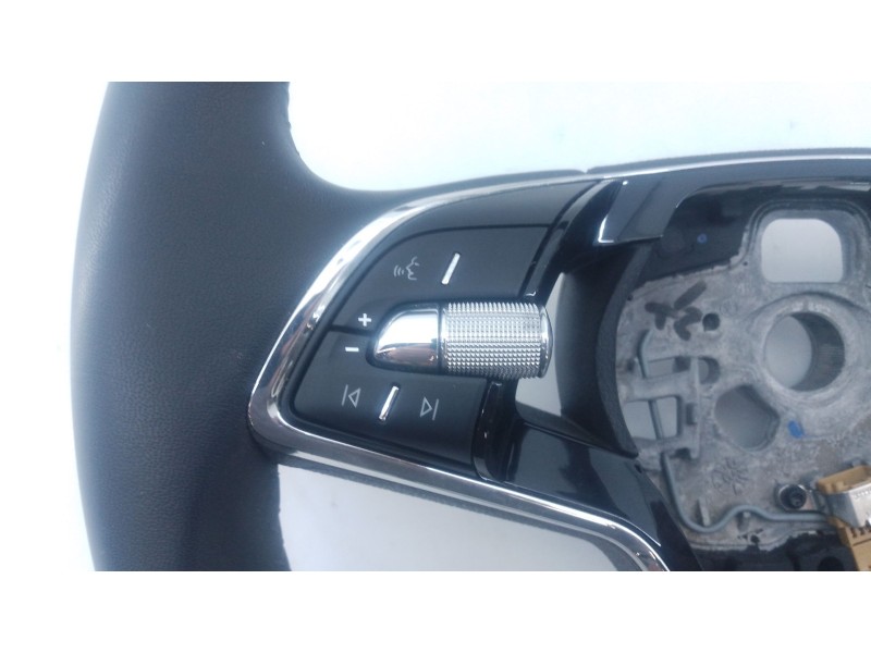 Recambio de volante para skoda kamiq (nw4) 1.0 tsi referencia OEM IAM   
