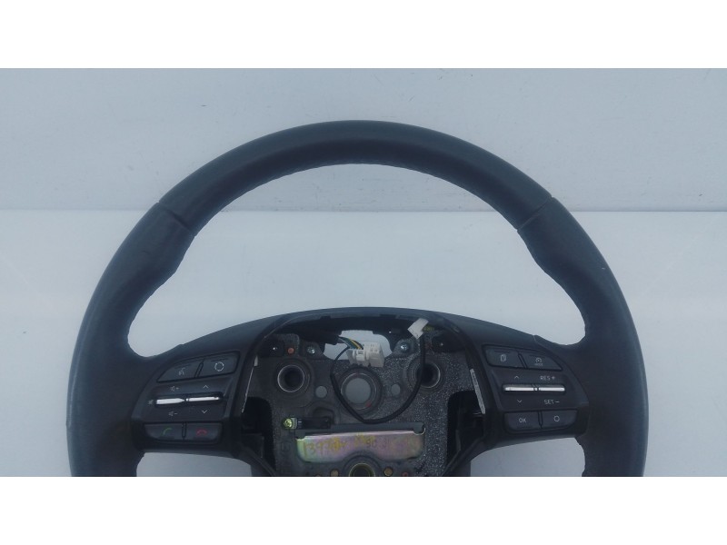 Recambio de volante para hyundai i30 (pde, pd, pden) 1.0 t-gdi referencia OEM IAM   