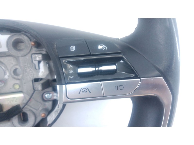 Recambio de volante para hyundai tucson (nx4e, nx4a) 1.6 crdi hybrid 48v htrac referencia OEM IAM   