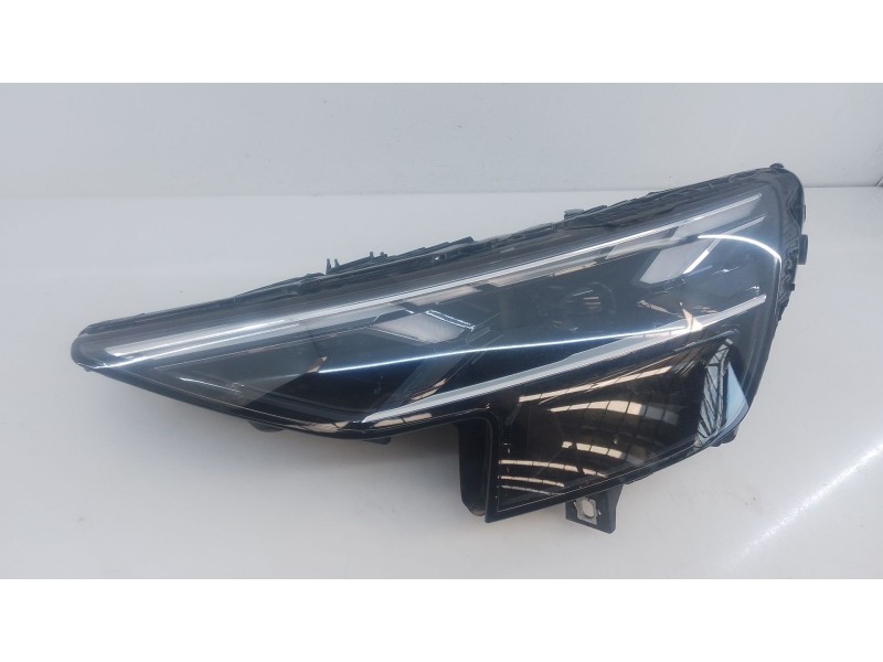Recambio de faro izquierdo xenon para audi q8 (4mn, 4mt) 55 tfsi mild hybrid quattro referencia OEM IAM 4M8941039  