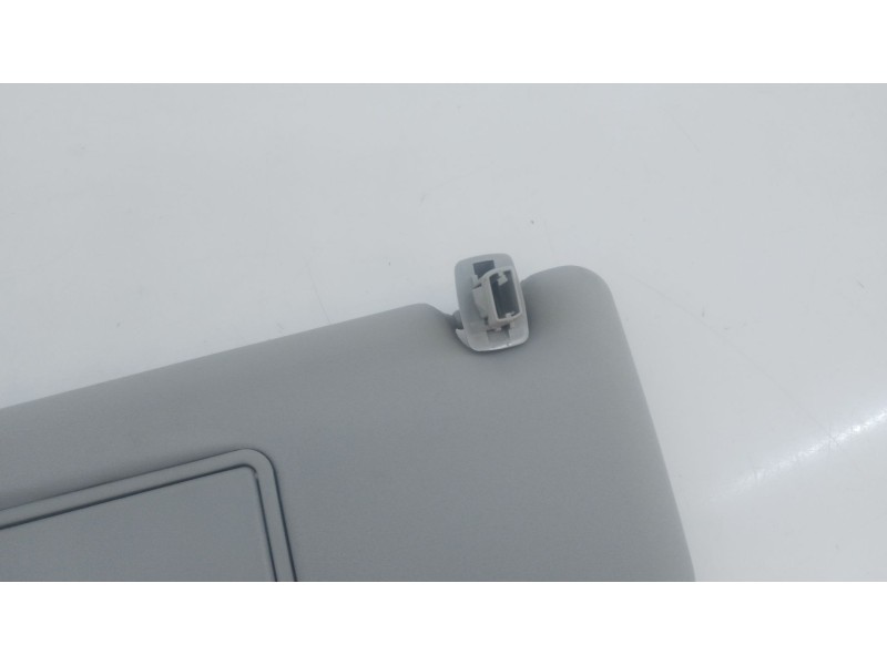 Recambio de parasol izquierdo para suzuki vitara (ly) 1.0 (apk 310) referencia OEM IAM   