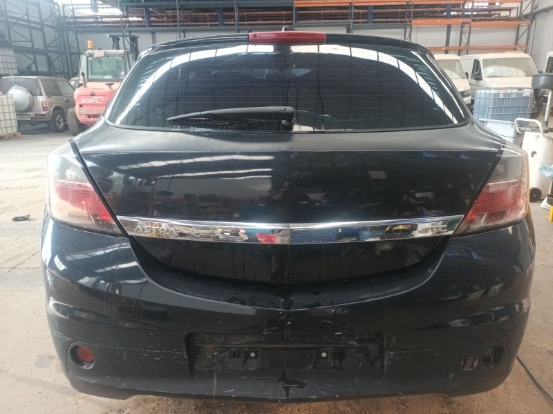 opel astra h gtc (a04) del año 2005