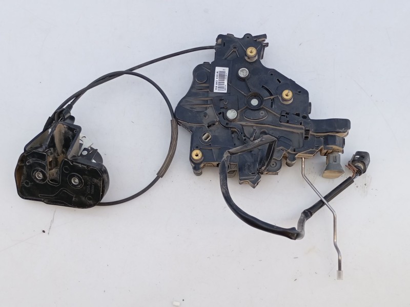 Recambio de cerradura puerta lateral derecha para volkswagen t5 transporter (7e) 2.0 tdi referencia OEM IAM 7E0843654AL  E1-B2-2