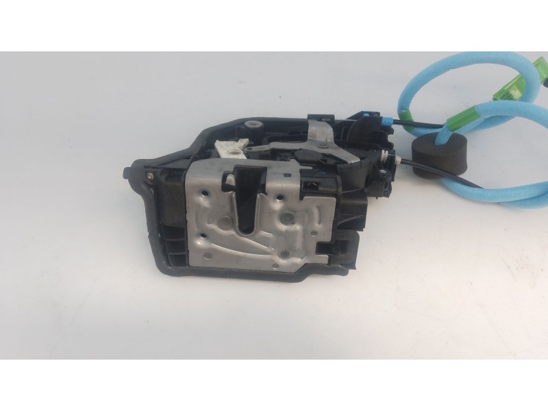 Recambio de cerradura puerta trasera izquierda para bmw x1 (f48) xdrive 20 d referencia OEM IAM   
