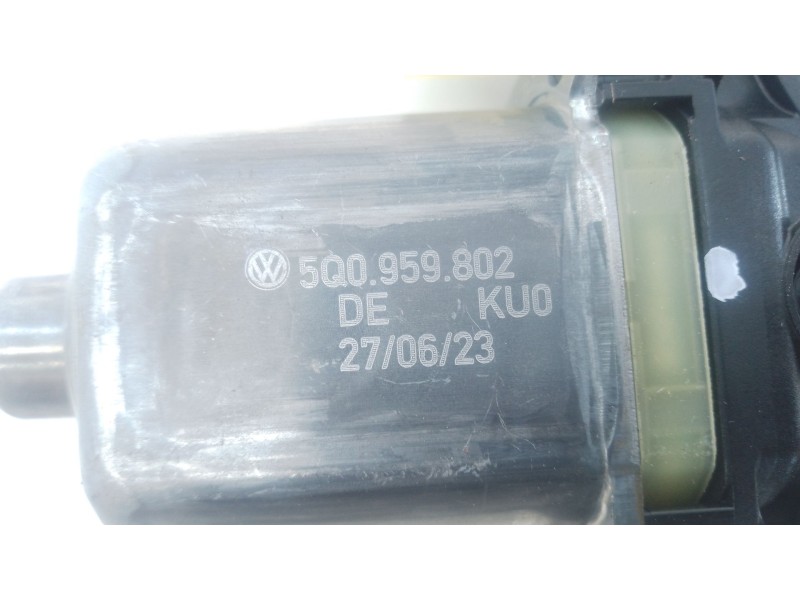 Recambio de elevalunas trasero derecho para audi q3 sportback (f3n) 45 tfsi quattro referencia OEM IAM   