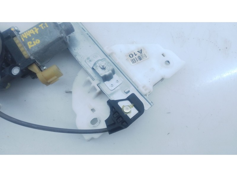 Recambio de elevalunas trasero izquierdo para kia rio iv (yb, sc, fb) 1.25 referencia OEM IAM   