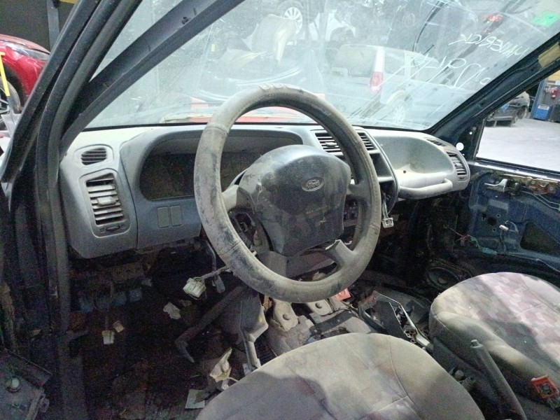 ford maverick (uds, uns) del año 1996