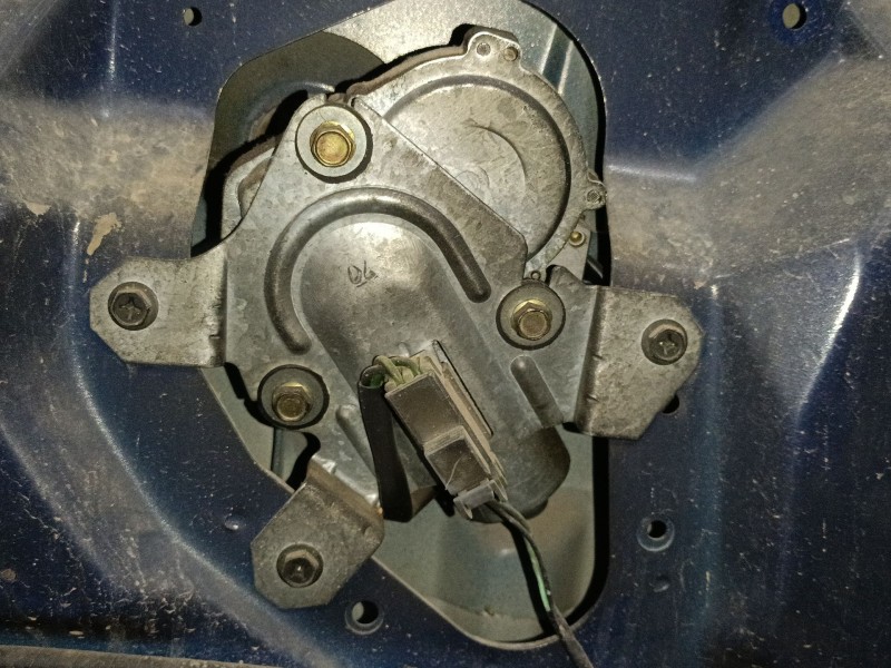 Recambio de motor limpia trasero para ford maverick (uds, uns) 2.7 td referencia OEM IAM   