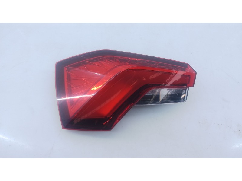 Recambio de piloto trasero izquierdo para skoda kamiq (nw4) 1.0 tsi referencia OEM IAM   