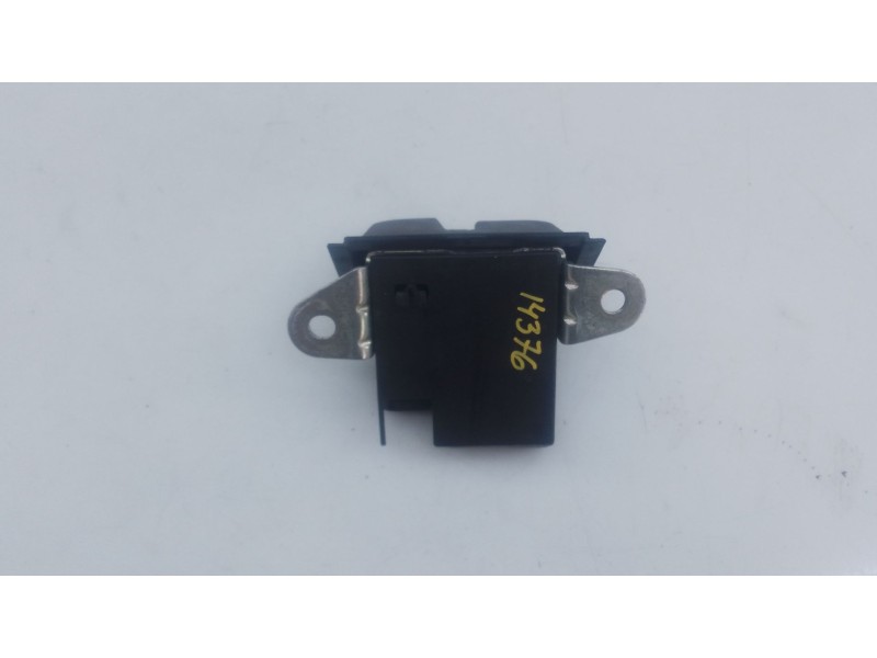Recambio de cerradura maletero / porton para volkswagen polo vi (aw1, bz1, ae1, bz3) 1.0 tsi referencia OEM IAM   