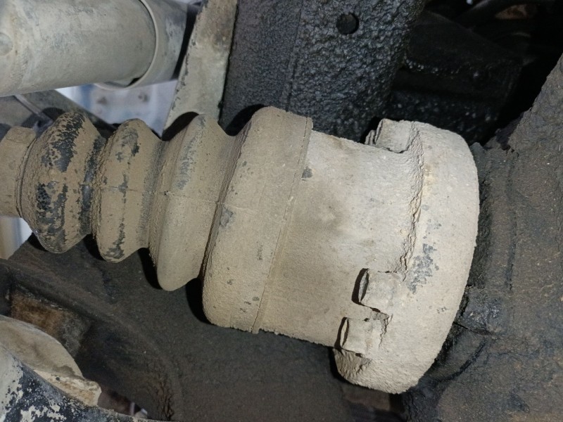 Recambio de transmision delantera izquierda para ford maverick (uds, uns) 2.7 td referencia OEM IAM   