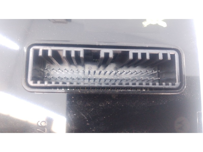 Recambio de mando climatizador para hyundai i30 (pde, pd, pden) 1.0 t-gdi referencia OEM IAM   