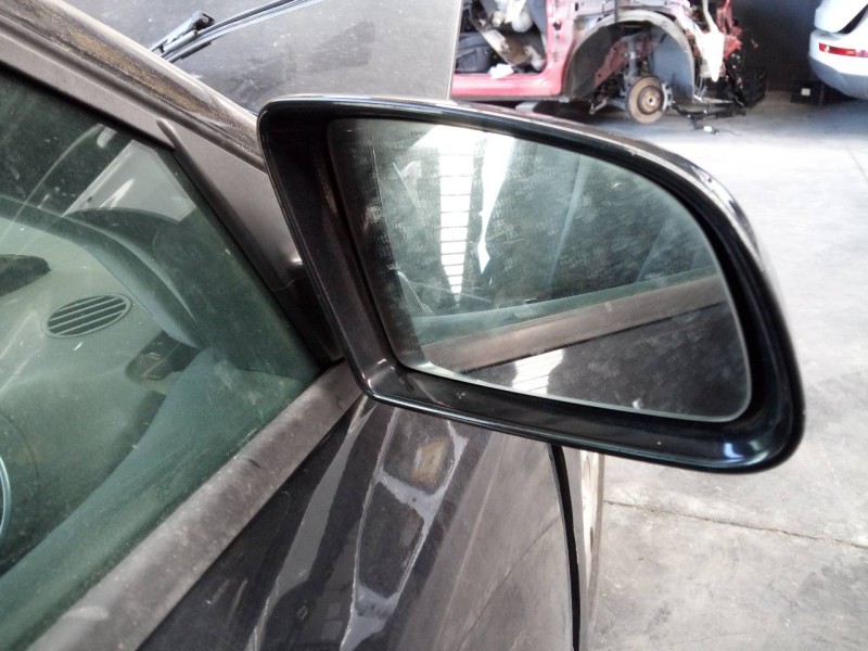 Recambio de retrovisor derecho electrico para audi a3 (8p) 1.9 tdi limited edition referencia OEM IAM   