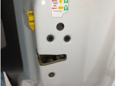 CERRADURA PUERTA TRASERA DERECHA 