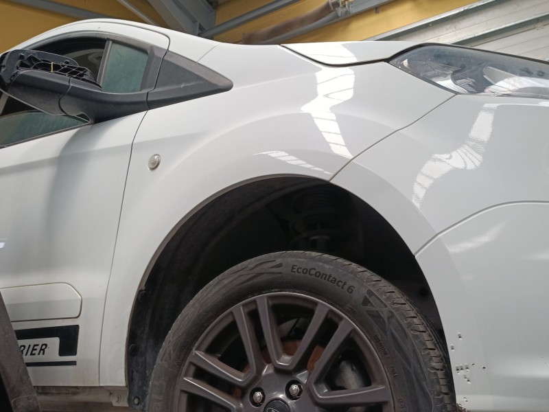 Recambio de aleta delantera derecha para ford tourneo courier b460 monospace 1.0 ecoboost referencia OEM IAM   