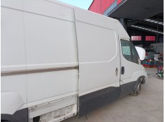 Recambio de puerta lateral corredera derecha para iveco daily vi furgoneta 35s18, 35c18, 40c18, 50c18, 60c18, 65c18, 70c18 refer 2
