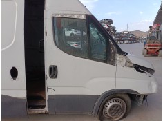 PUERTA DELANTERA DERECHA 