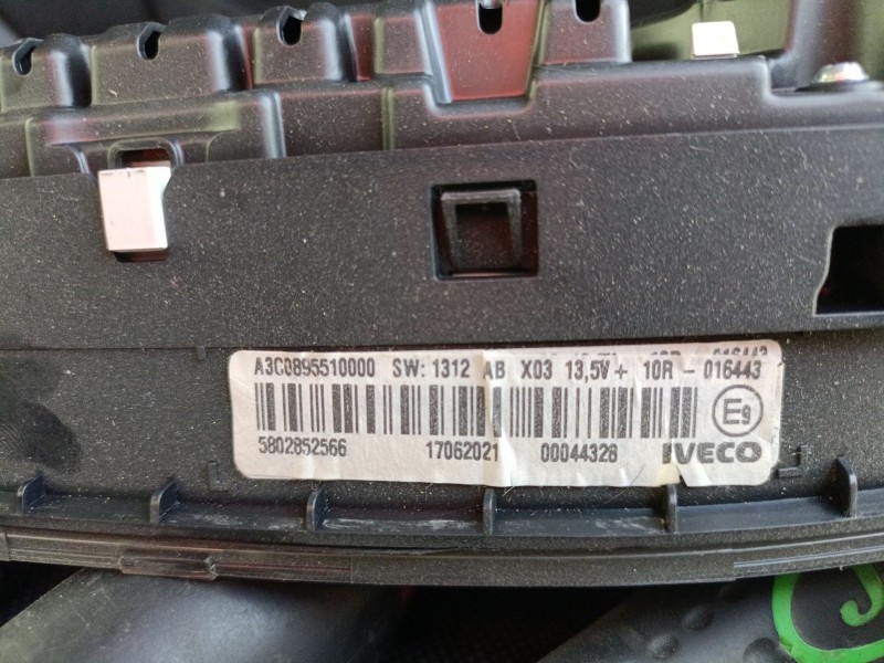 Recambio de cuadro instrumentos para iveco daily vi furgoneta 35s18, 35c18, 40c18, 50c18, 60c18, 65c18, 70c18 referencia OEM IAM