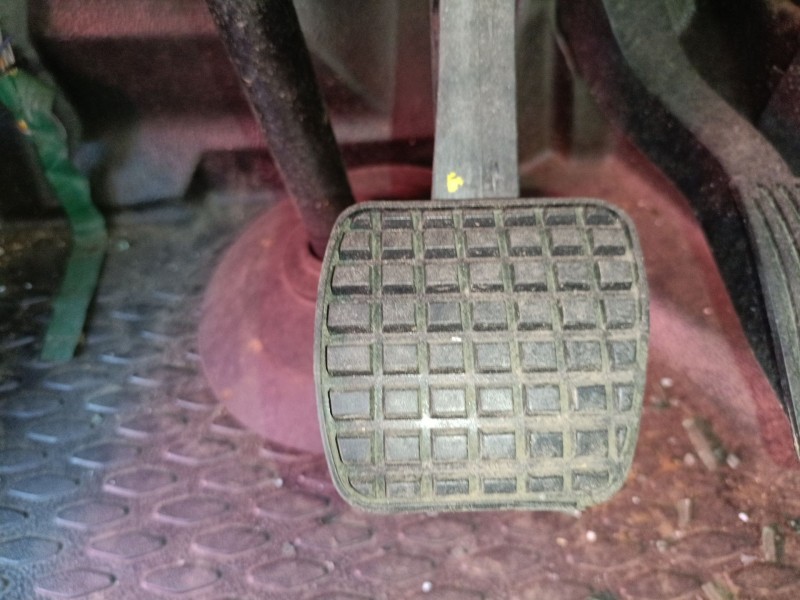 Recambio de pedal freno para iveco daily vi furgoneta 35s18, 35c18, 40c18, 50c18, 60c18, 65c18, 70c18 referencia OEM IAM   