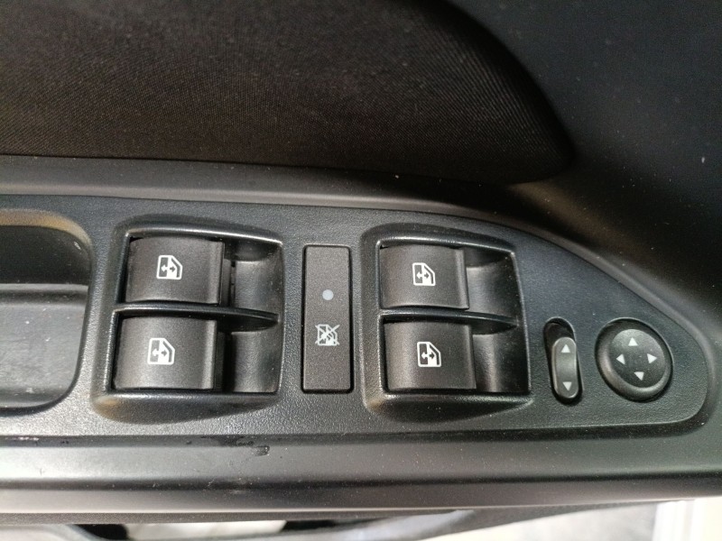 Recambio de mando elevalunas delantero izquierdo para fiat tipo hatchback (356_, 357_) 1.3 d (356hxh1a) referencia OEM IAM   