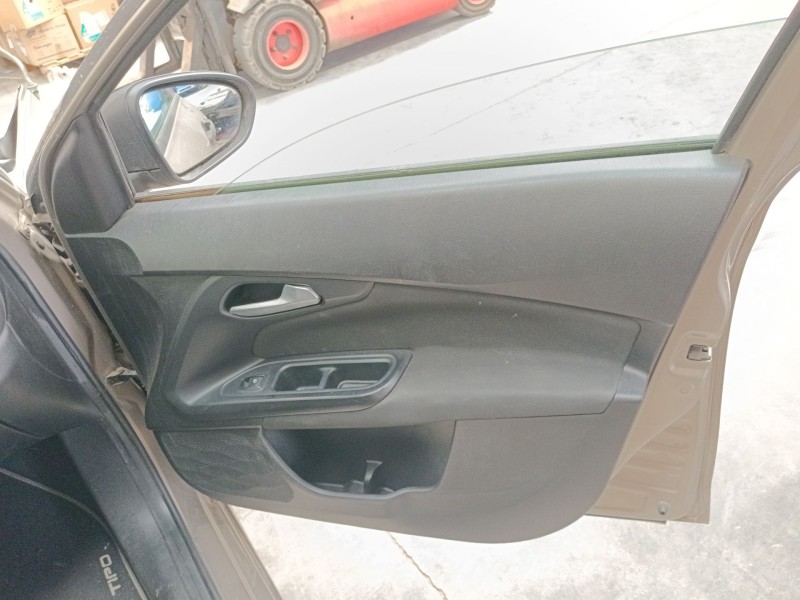 Recambio de guarnecido puerta delantera derecha para fiat tipo hatchback (356_, 357_) 1.3 d (356hxh1a) referencia OEM IAM   